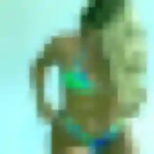Charmante Maya, 33 ans à Menton - la contacter