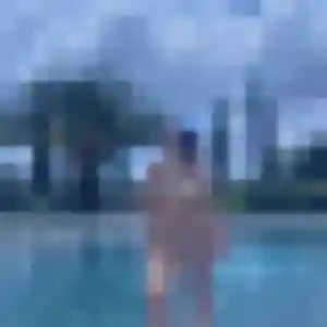 Alya (40 ans) à Méral attend un beurette ce soir