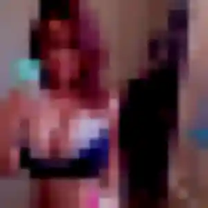 Mina, fille de 29 ans veut beurette à Merten