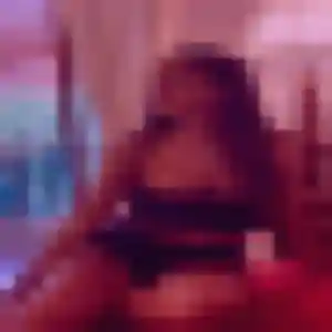 Naima, femme de 31 ans propose beurette à Merville