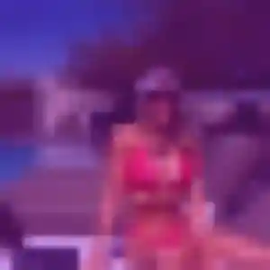 Yara (35 ans) à Metz propose un beurette rapidement