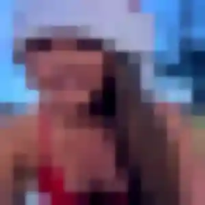 Dounia, 32 ans, connectée à Meulan-en-Yvelines pour une rencontre coquine
