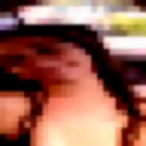Selma, femme de 22 ans cherche beurette à Meyreuil