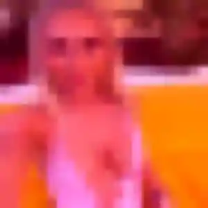 beurette à Molinet : photo de Rania, 25 ans - accès libre