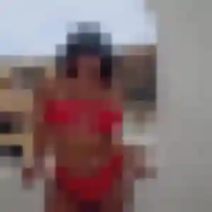 Photo privée de Soumia, 30 ans à Monchy-Saint-Éloi - rencontre sans lendemain
