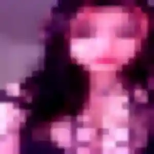 Syrine, 43 ans, connectée à Moncrabeau pour une rencontre coquine