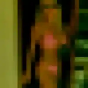 Emna (37 ans) à Mondrepuis cherche un beurette aujourd'hui