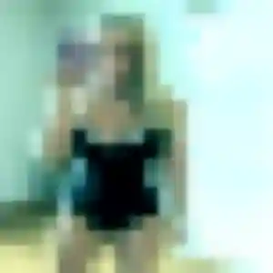 Maissa, 45 ans, connectée à Monneville pour une rencontre coquine