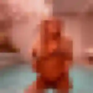 Rejoins Souad, 25 ans à Montaigut-le-Blanc en privé