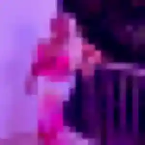 Contacte Loubna, 39 ans à Montauban-de-Bretagne en privé