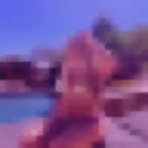Photo privée de Amira, 36 ans à Montauroux - plan discret