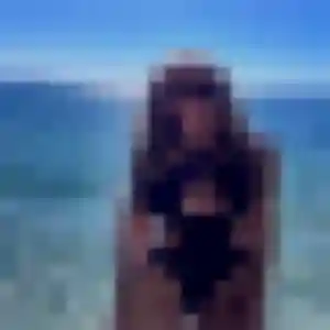 Sexy Fouzia, 25 ans à Montbeugny - la contacter