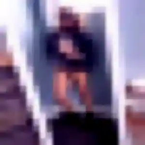 Hind, femme de 29 ans cherche beurette à Montbrison