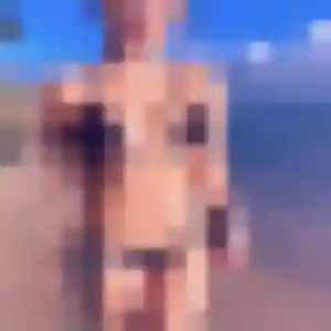 Ouarda, 23 ans, disponible à Montceaux pour une rencontre coquine