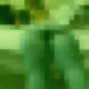Assia, 31 ans, connectée à Montcenis pour un beurette
