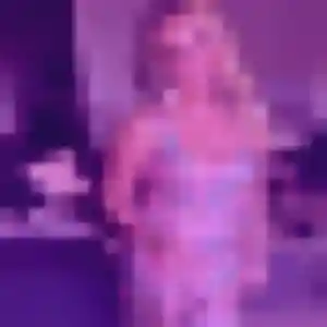 Photo de Hayat à Montfaucon-en-Velay (35 ans) - beurette discret