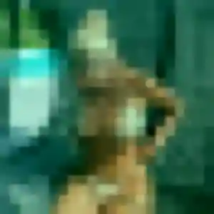 Sexy Emna, 28 ans à Montgailhard - découvrir son profil