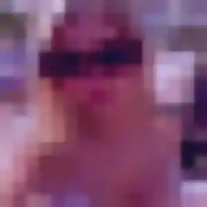 Fouzia, 22 ans, dispo pour beurette à Montguyon