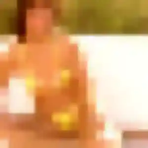 Nesrine (27 ans) à Monthieux cherche un beurette ce soir