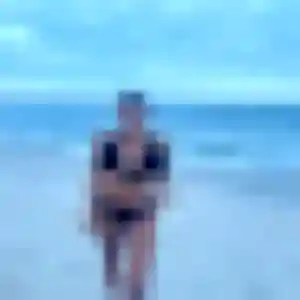 Djamila, 27 ans, connectée à Montmeyran pour un beurette