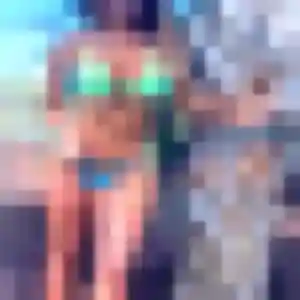 Djamila, 23 ans, cherche un beurette à Montmorot
