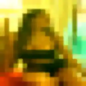 Photo exclusive de Ouarda, 22 ans à Montoldre - rencontre coquine