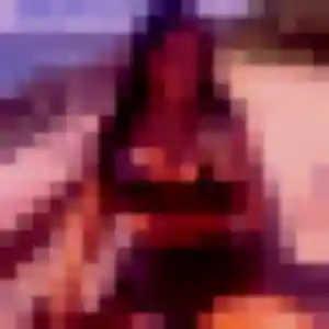 Noura, femme de 22 ans cherche beurette à Montreuil-sous-Pérouse