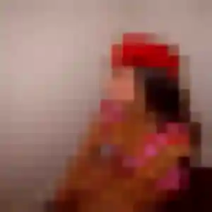 Contacte Noura, 32 ans à Montrond-les-Bains en privé