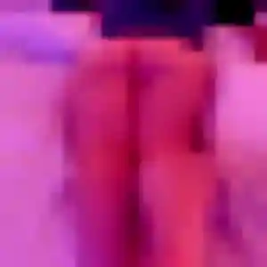 Contacte Hayat, 34 ans à Morillon en privé
