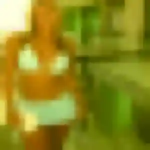 Photo sexy de Rachida, 26 ans à Mouliets-et-Villemartin - rencontre coquine