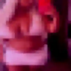 Découvre Ahlam, 36 ans à Moulins-sur-Yèvre gratuitement
