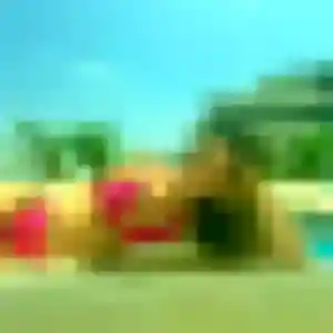 Photo de Fouzia à Moulis (23 ans) - beurette discret