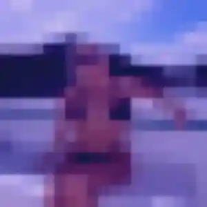 Photo de Najat à Moussey (33 ans) - beurette discret