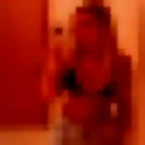 Sexy Emna, 27 ans à Moustey - découvrir son profil