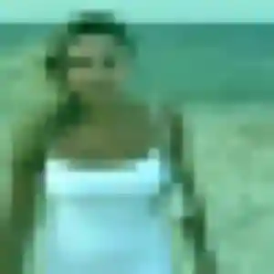Latifa, 22 ans, en ligne à Naillat pour un beurette
