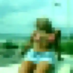 Aya, femme de 23 ans cherche beurette à Naisey-les-Granges