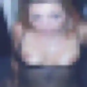 beurette à Nant : profil de Dounia, 25 ans - sans engagement