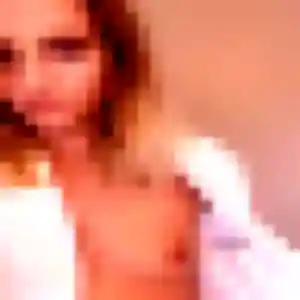 Nadia, femme de 40 ans cherche beurette à Naujan-et-Postiac