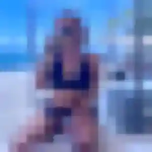Rejoins Farida, 33 ans à Navailles-Angos en privé