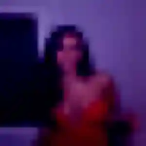Découvre Souad, 24 ans à Neewiller-près-Lauterbourg gratuitement