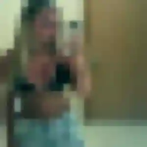 Photo sexy de Rihab, 36 ans à Négreville - plan discret