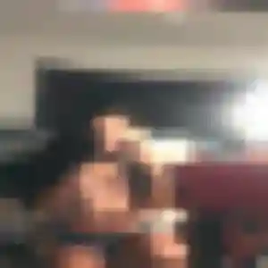 Kenza, femme de 25 ans cherche beurette à Néhou
