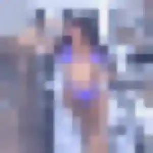 Rejoins Sabrina, 33 ans à Neschers en privé