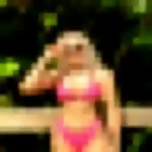 Amina, 23 ans, dispo pour beurette à Nesles