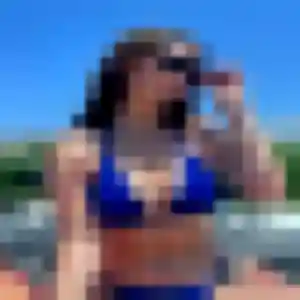 Photo de Nawal à Neuf-Brisach (37 ans) - beurette gratuit