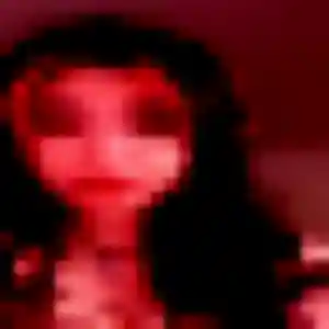 Wafa, 38 ans, connectée à Neuilly-le-Réal pour un beurette