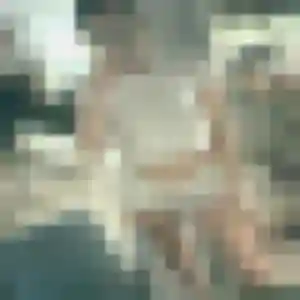 Photo exclusive de Emna, 22 ans à Neuvic - plan discret