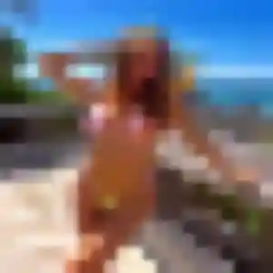 Nesrine, 39 ans, cherche un beurette à Neuvy-Sautour