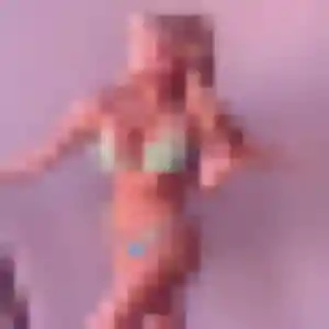 Zineb, femme de 29 ans veut beurette à Neuvy