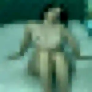 Habiba, 35 ans, connectée à Névian pour une rencontre coquine